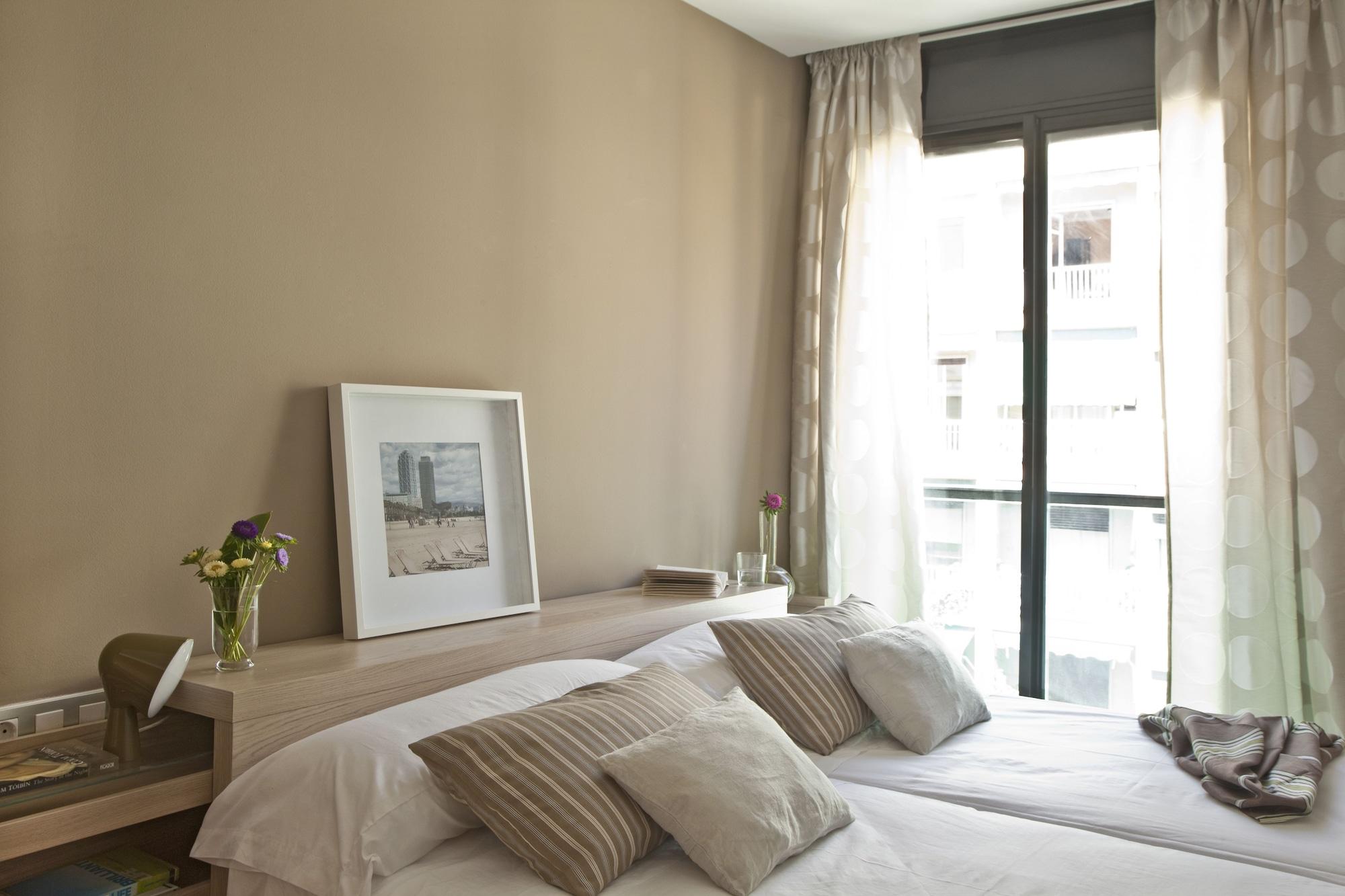 Ainb Sagrada Familia Apartments Barcellona Esterno foto
