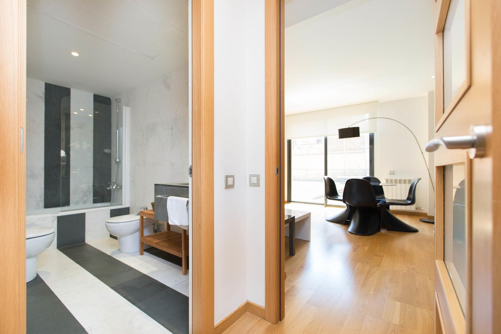 Ainb Sagrada Familia Apartments Barcellona Esterno foto