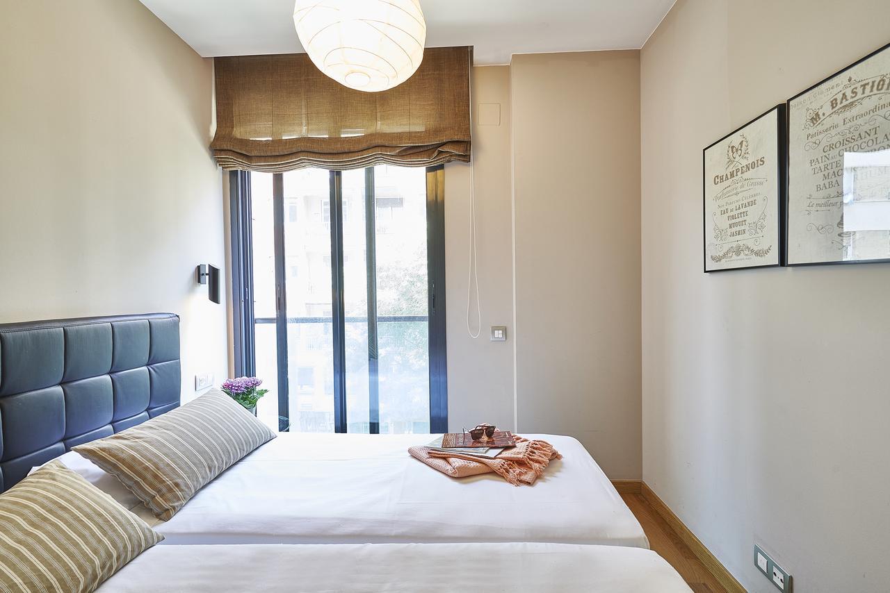 Ainb Sagrada Familia Apartments Barcellona Esterno foto